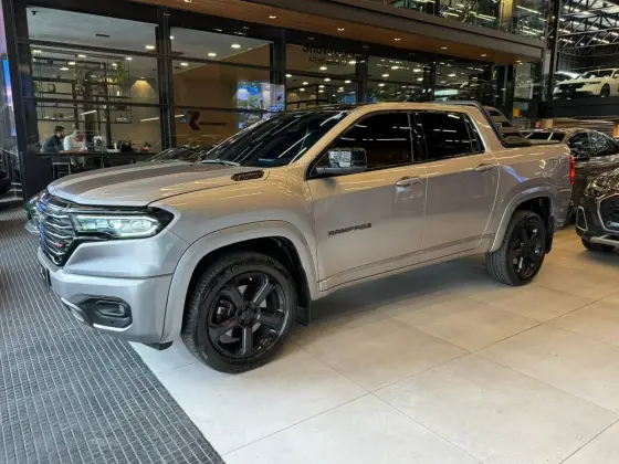 RAM RAMPAGE 2.0 HURRICANE 4 TURBO GASOLINA R/T 4X4 AUTOMÁTICO