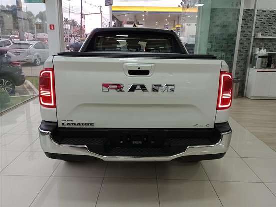 RAM-RAMPAGE-2.2 TURBO DIESEL LARAMIE 4X4 AUTOMÁTICO RAM-RAMPAGE-2026