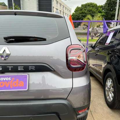 RENAULT-DUSTER-2025
