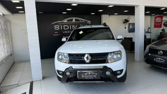 RENAULT DUSTER OROCH 2.0 16V HI-FLEX DYNAMIQUE MANUAL RENAULT DUSTER OROCH 2.0 16V HI-FLEX DYNAMIQUE MANUAL
