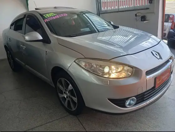 RENAULT FLUENCE 2.0 PRIVILÉGE 16V FLEX 4P AUTOMÁTICO RENAULT FLUENCE 2.0 PRIVILÉGE 16V FLEX 4P AUTOMÁTICO