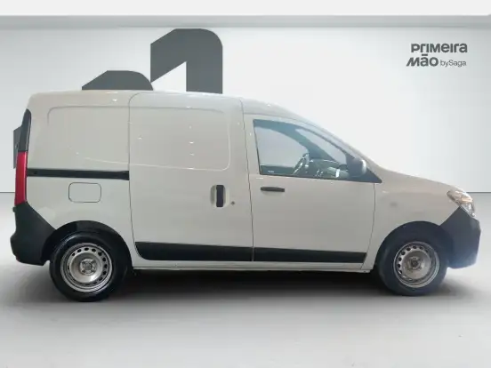 RENAULT-KANGOO-2024