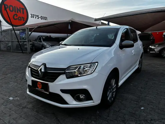 RENAULT SANDERO 1.0 12V SCE FLEX GT LINE MANUAL RENAULT SANDERO 1.0 12V SCE FLEX GT LINE MANUAL