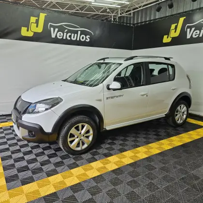 RENAULT SANDERO 1.6 STEPWAY 8V FLEX 4P MANUAL RENAULT SANDERO 1.6 STEPWAY 8V FLEX 4P MANUAL