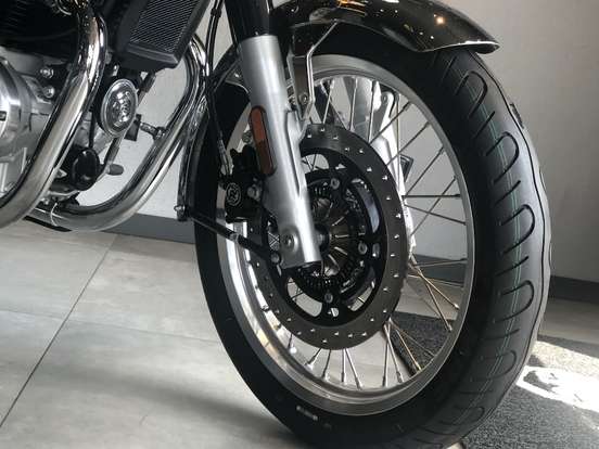 ROYAL ENFIELD-CLASSIC 650 BLACK CHROME-2026