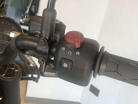 ROYAL ENFIELD-GUERRILLA 450-2025