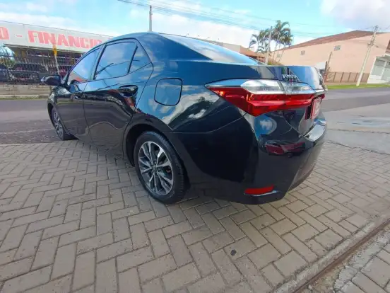 TOYOTA-COROLLA-1.8 GLI 16V FLEX 4P AUTOMÁTICO TOYOTA-COROLLA-2017