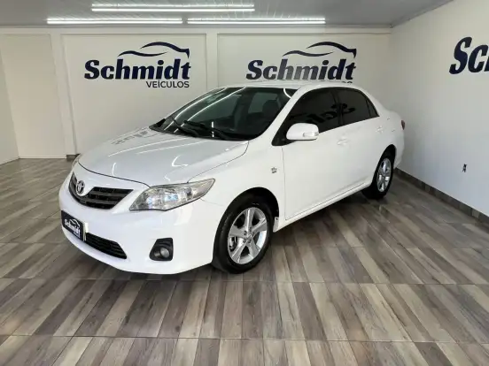 TOYOTA-COROLLA-2013