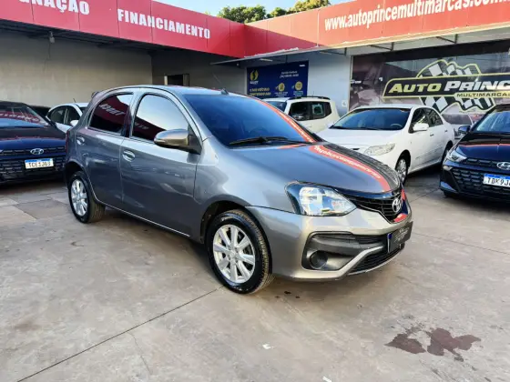 TOYOTA ETIOS 1.5 X PLUS 16V FLEX 4P AUTOMÁTICO