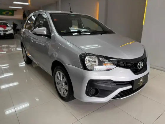 TOYOTA ETIOS 1.5 X PLUS 16V FLEX 4P MANUAL