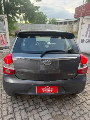 TOYOTA-ETIOS-1.5 XLS 16V FLEX 4P MANUAL TOYOTA-ETIOS-2013