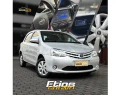 TOYOTA ETIOS 1.3 X 16V FLEX 4P AUTOMÁTICO TOYOTA ETIOS 1.3 X 16V FLEX 4P AUTOMÁTICO