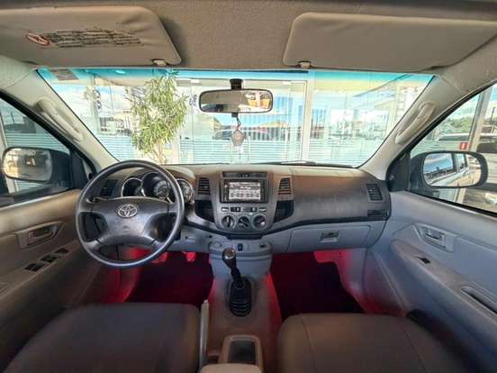 TOYOTA-HILUX-2008