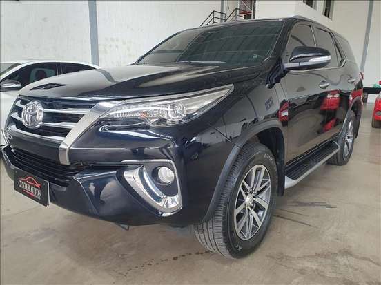 TOYOTA-HILUX SW4-2.8 SRX 4X4 16V TURBO INTERCOOLER DIESEL 4P AUTOMÁTICO TOYOTA-HILUX SW4-2016