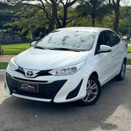 TOYOTA YARIS 1.5 16V FLEX SEDAN XL LIVE MULTIDRIVE TOYOTA YARIS 1.5 16V FLEX SEDAN XL LIVE MULTIDRIVE