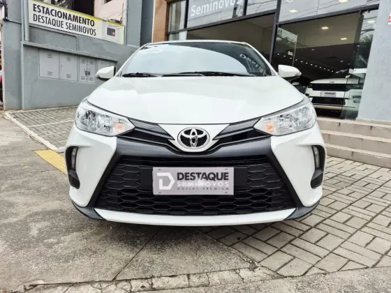 TOYOTA YARIS 1.5 16V FLEX XLS CONNECT MULTIDRIVE TOYOTA YARIS 1.5 16V FLEX XLS CONNECT MULTIDRIVE