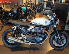 TRIUMPH SPEED TWIN 900 TRIUMPH SPEED TWIN 900