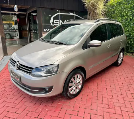 VOLKSWAGEN FOX 1.6 MI 8V FLEX 4P AUTOMATIZADO VOLKSWAGEN FOX 1.6 MI 8V FLEX 4P AUTOMATIZADO