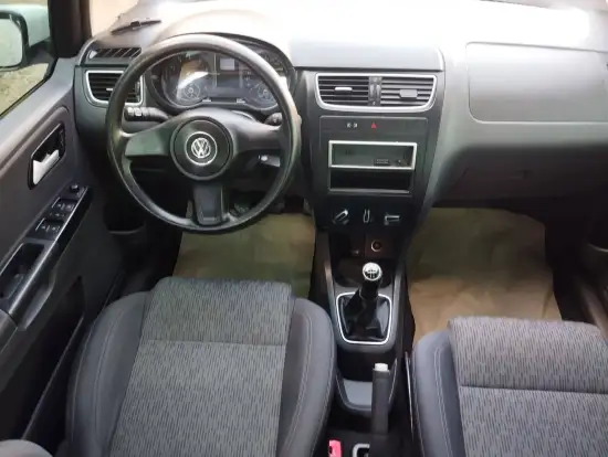 VOLKSWAGEN-FOX-1.6 MI 8V FLEX 4P MANUAL VOLKSWAGEN-FOX-2012