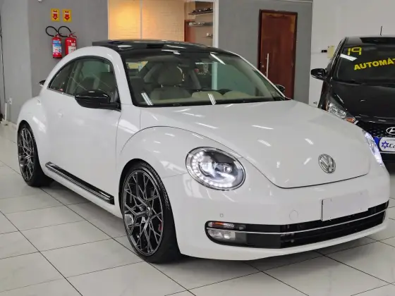 VOLKSWAGEN FUSCA 2.0 TSI 16V GASOLINA 2P AUTOMÁTICO VOLKSWAGEN FUSCA 2.0 TSI 16V GASOLINA 2P AUTOMÁTICO