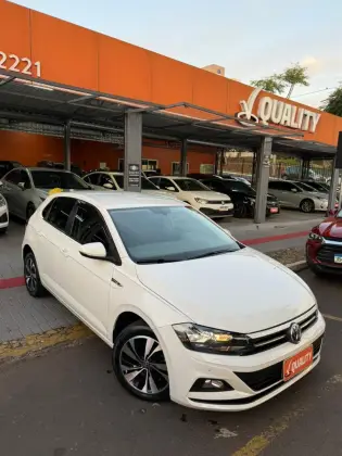 VOLKSWAGEN POLO 1.0 200 TSI COMFORTLINE AUTOMÁTICO VOLKSWAGEN POLO 1.0 200 TSI COMFORTLINE AUTOMÁTICO