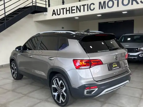 VOLKSWAGEN-TAOS-1.4 250 TSI TOTAL FLEX HIGHLINE AUTOMÁTICO VOLKSWAGEN-TAOS-2024