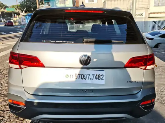 VOLKSWAGEN-TAOS-2025