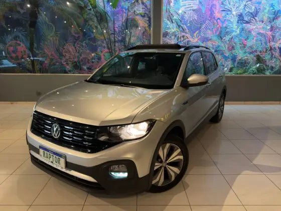 VOLKSWAGEN T-CROSS 1.0 200 TSI TOTAL FLEX COMFORTLINE AUTOMÁTICO