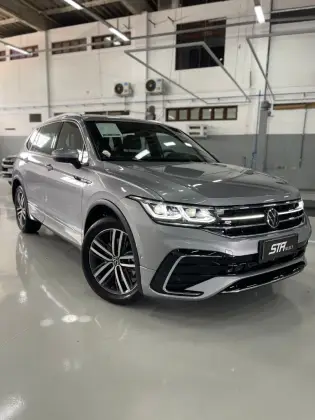 VOLKSWAGEN TIGUAN 2.0 300 TSI GASOLINA ALLSPACE R-LINE AUTOMÁTICO VOLKSWAGEN TIGUAN 2.0 300 TSI GASOLINA ALLSPACE R-LINE AUTOMÁTICO