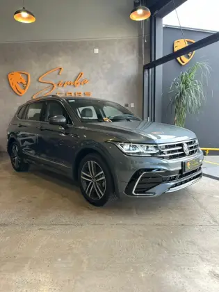 VOLKSWAGEN TIGUAN 2.0 300 TSI GASOLINA ALLSPACE R-LINE AUTOMÁTICO