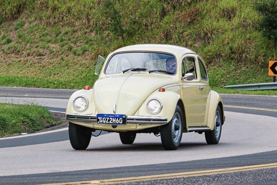 VOLKSWAGEN FUSCA 1.3 L 8V GASOLINA 2P MANUAL