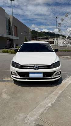 VOLKSWAGEN-POLO-2018