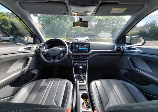 VOLKSWAGEN-T-CROSS-2025