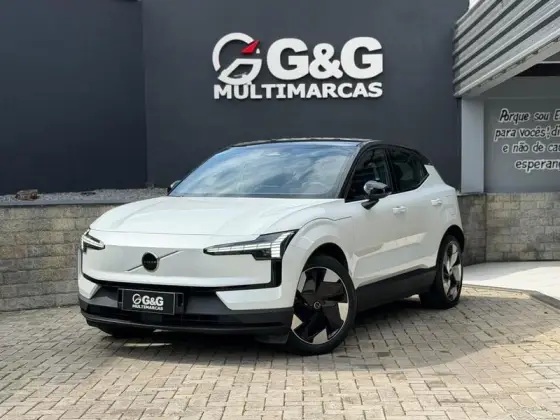 VOLVO EX30 69 KW ELÉTRICO PLUS VOLVO EX30 69 KW ELÉTRICO PLUS