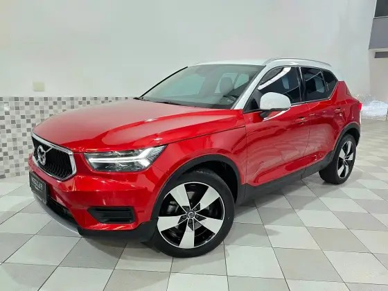 VOLVO XC40 2.0 T5 GASOLINA MOMENTUM AWD GEARTRONIC VOLVO XC40 2.0 T5 GASOLINA MOMENTUM AWD GEARTRONIC