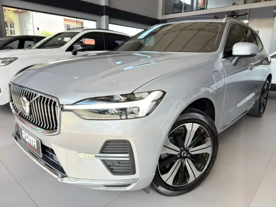 VOLVO XC60 2.0 T8 RECHARGE PLUS AWD GEARTRONIC