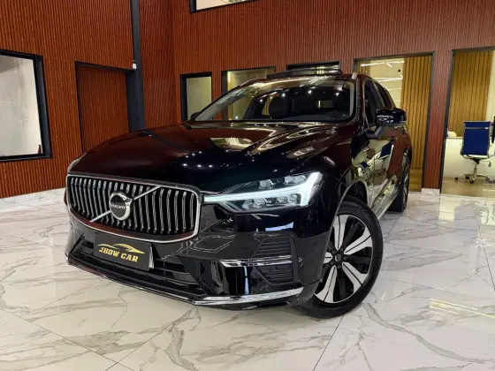VOLVO XC60 2.0 T8 RECHARGE PLUS AWD GEARTRONIC VOLVO XC60 2.0 T8 RECHARGE PLUS AWD GEARTRONIC