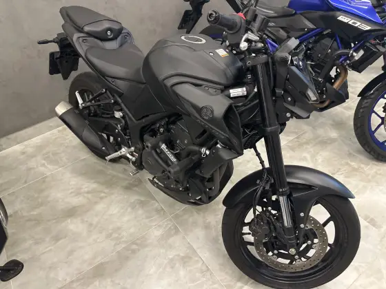 YAMAHA MT-03 CONNECTED ABS 