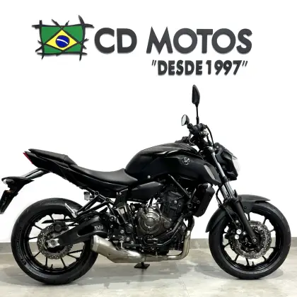 YAMAHA MT-07 ABS YAMAHA MT-07 ABS