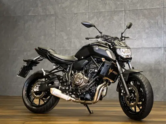YAMAHA MT-07 ABS YAMAHA MT-07 ABS
