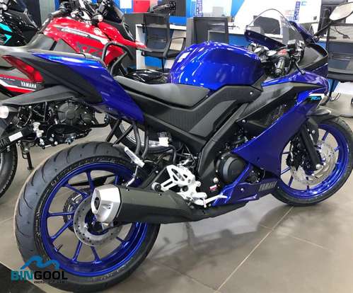 YAMAHA-YZF R15-2026