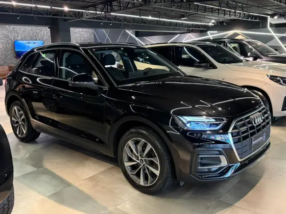 AUDI Q5 2.0 45 TFSI GASOLINA PRESTIGE QUATTRO S TRONIC AUDI Q5 2.0 45 TFSI GASOLINA PRESTIGE QUATTRO S TRONIC