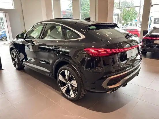 AUDI-Q5-2026