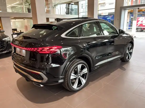 AUDI-Q5-2026