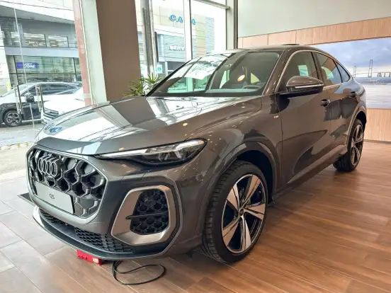 AUDI-Q5-2026