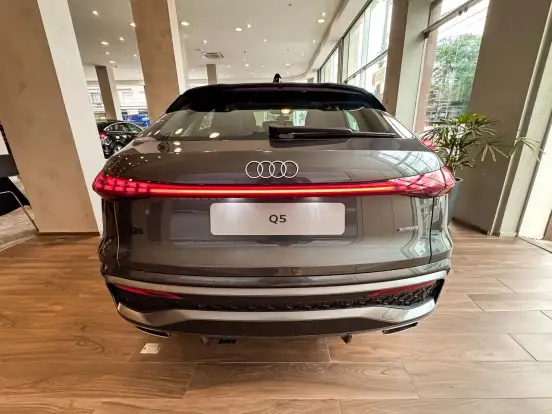AUDI-Q5-2026