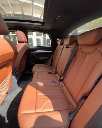 AUDI-Q5-2023