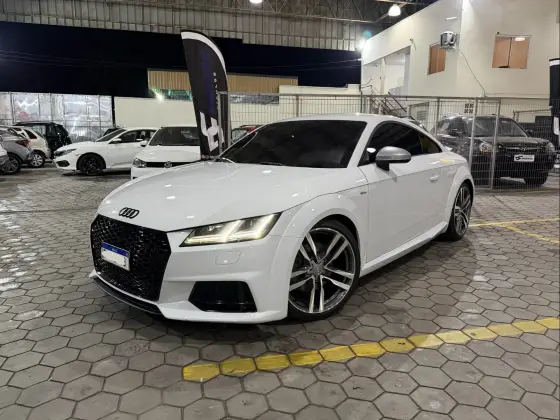 AUDI TT 2.0 TFSI COUPÉ ATTRACTION 2P GASOLINA S-TRONIC AUDI TT 2.0 TFSI COUPÉ ATTRACTION 2P GASOLINA S-TRONIC
