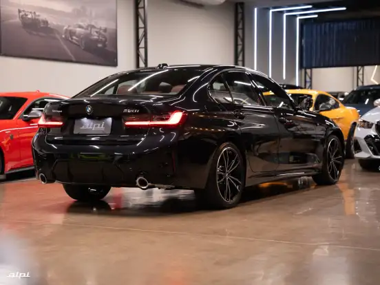 BMW-320i-2.0 16V TURBO FLEX M SPORT AUTOMÁTICO BMW-320i-2023
