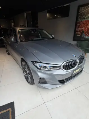 BMW 320i 2.0 16V TURBO FLEX SPORT GP AUTOMÁTICO BMW 320i 2.0 16V TURBO FLEX SPORT GP AUTOMÁTICO